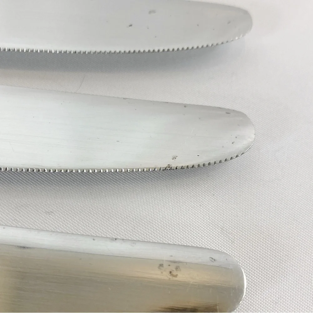 Roberts & Belk Lot of 6 Dinner Knives Continental Bead Discontinued Grp A